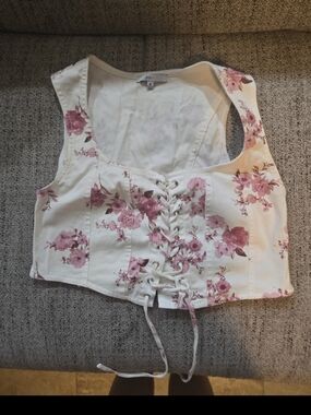 Floral Lace-Up Crop Tank Top - White with Pink Floral